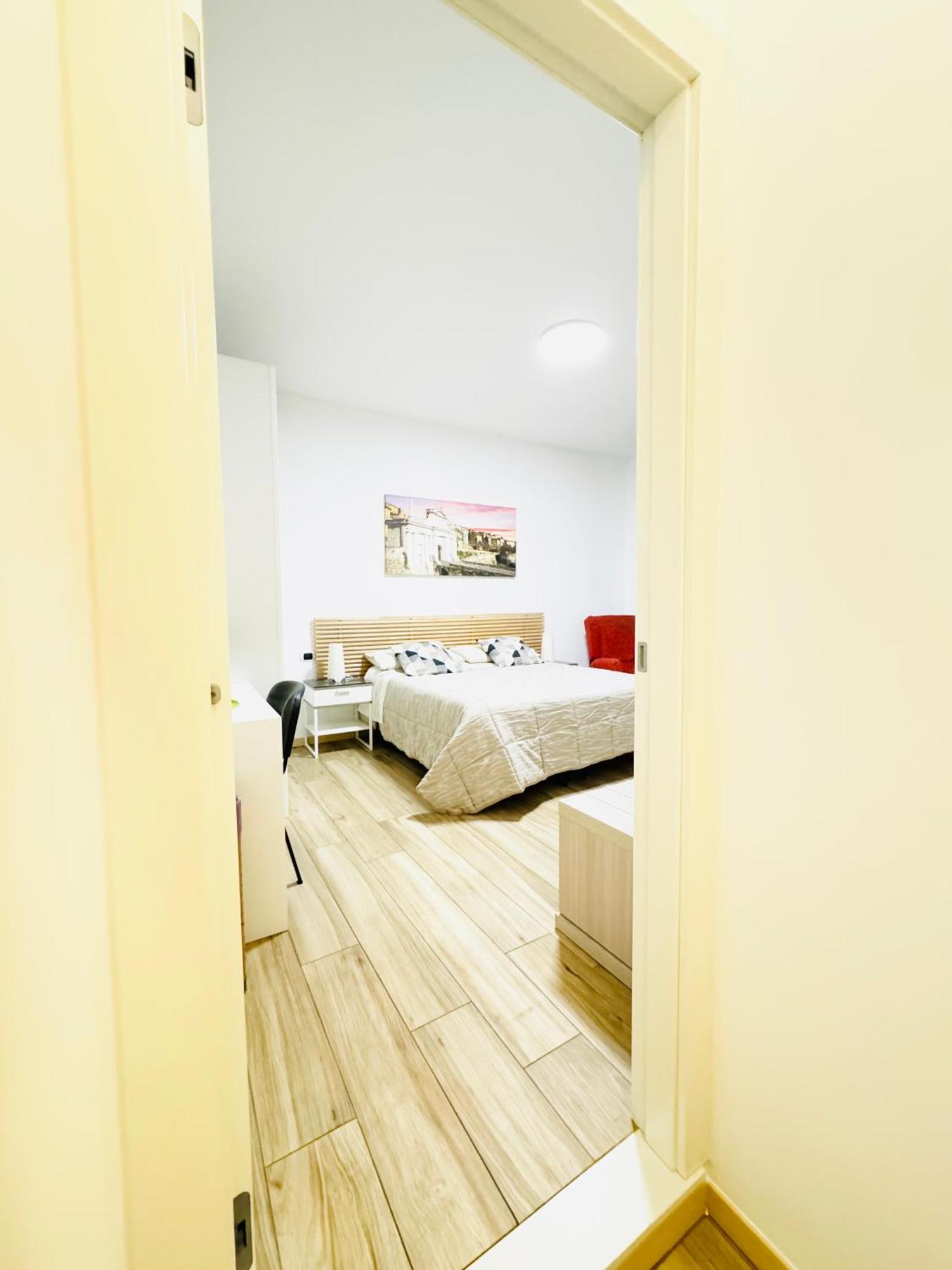 Smart House Rooms Central Luxury Bergame Extérieur photo