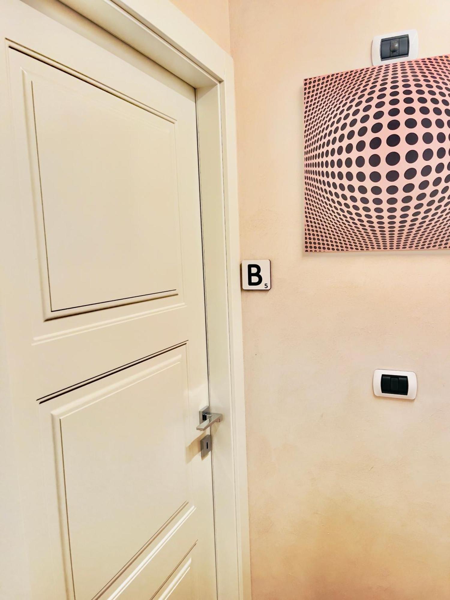 Smart House Rooms Central Luxury Bergame Extérieur photo