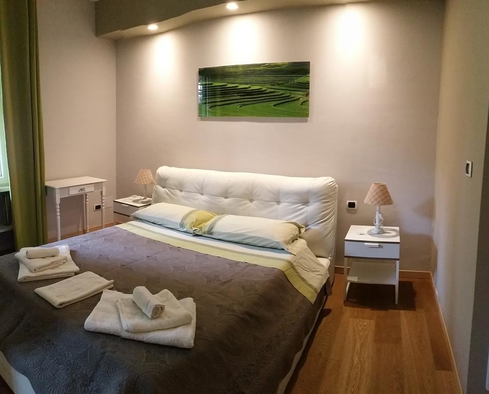 Smart House Rooms Central Luxury Bergame Extérieur photo